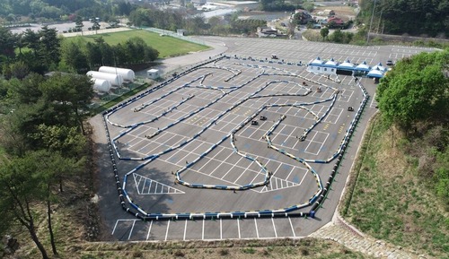 [Leisure BIG3 Select 1 PKG] Family Deluxe (27PY) 1 night + Choose 1 between luge/go-kart/EV racing