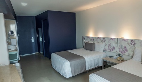 Executive Room, City View