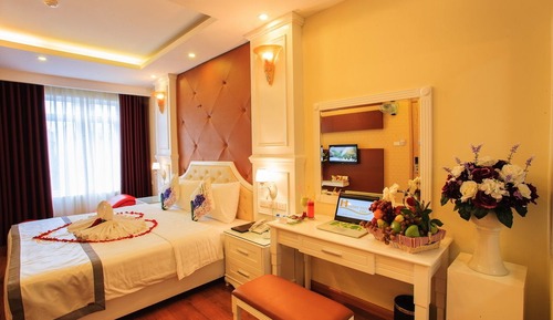 Executive Room