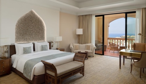Suite, 1 King Bed