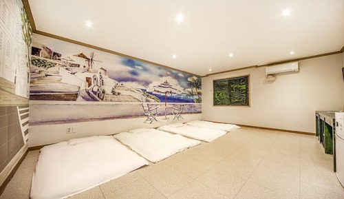 Room (Event Room)