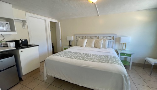 Two Room Suite with Two Queen Beds