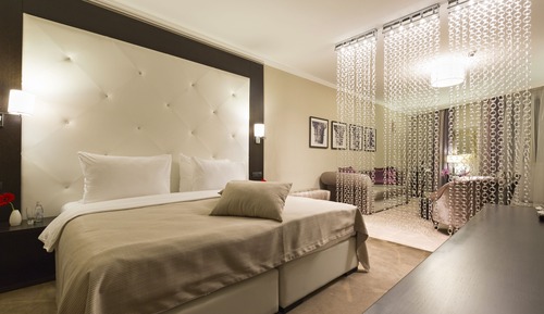 Junior Suite, 1 King Bed