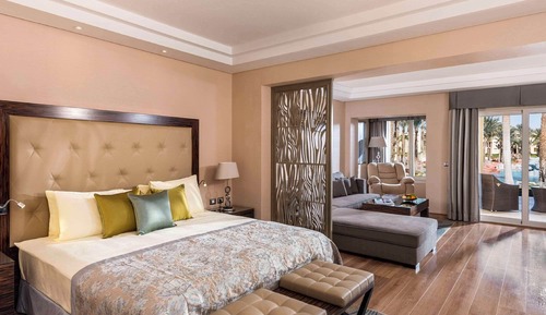 Junior Suite, 1 King Bed