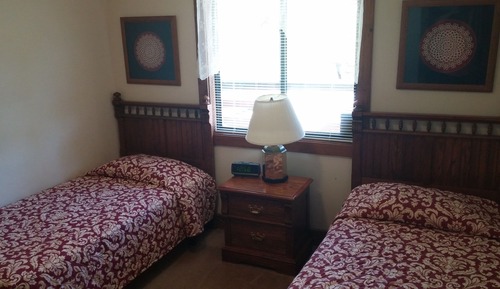 Standard Condo, 2 Bedrooms, Mountain View