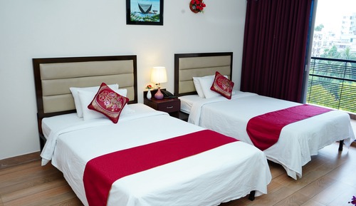 Deluxe Double Room, 2 Queen Beds, Lake View
