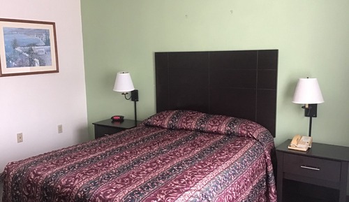 Single Room, 1 Queen Bed, Accessible