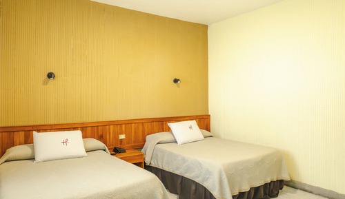 Superior Room, 2 Double Beds