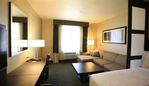 Suite, Multiple Beds