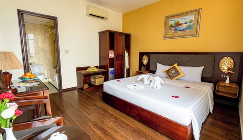 Romantic Double Room, Garden View