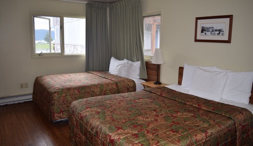 Standard Room, 2 Queen Beds, Kitchenette