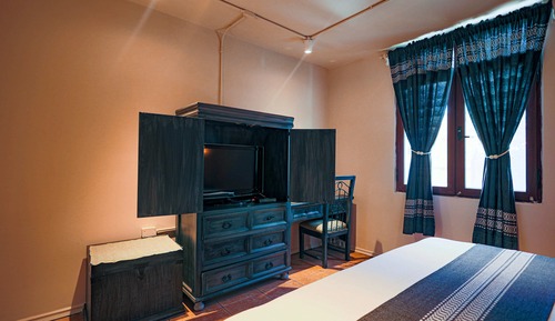 Comfort Room, 1 King Bed