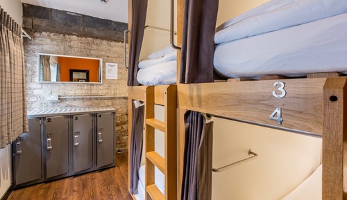 Room, Women only (1 bed in 4 bed dormitory)