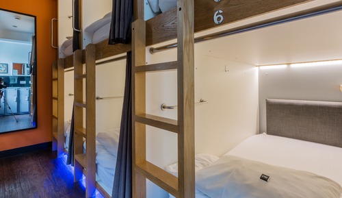 Room, Women only (1 bed in 6 bed dormitory)