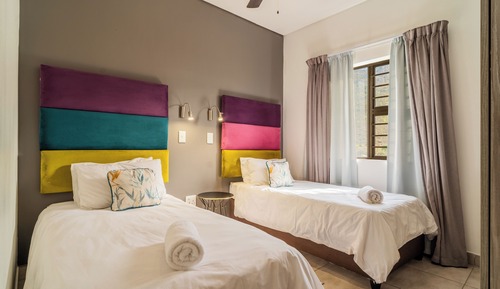 Luxury 6 Sleeper Rondavel