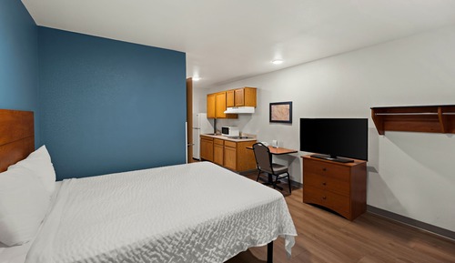 Standard Room, 1 Double Bed, Accessible, Non Smoking (Bathtub)