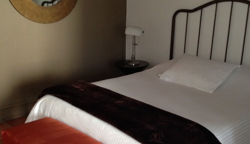 Standard Room, 1 Queen Bed