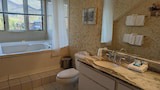 Two Level One Bedroom Condo Suite