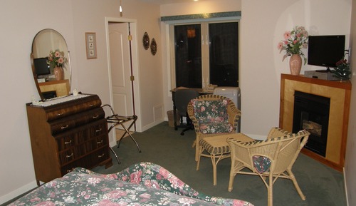Queen Room