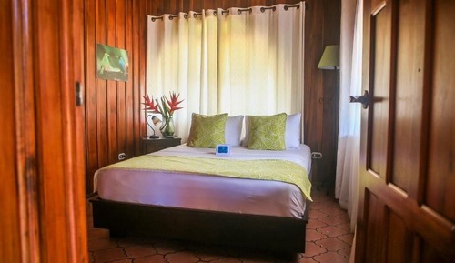 Economy Room