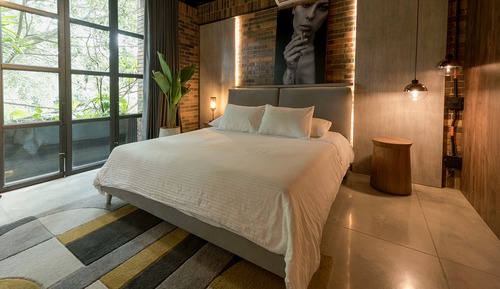 Premium Loft