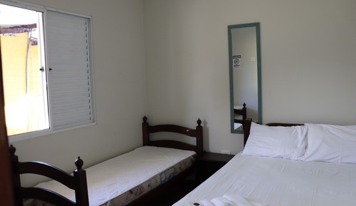 Economy Triple Room