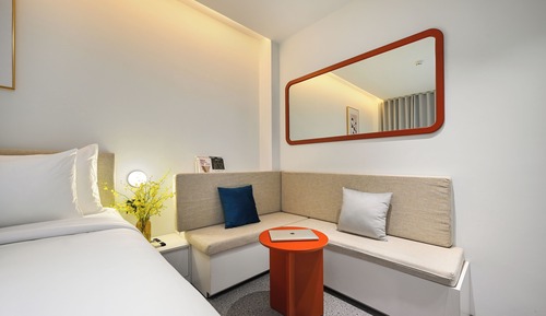 Premier Room