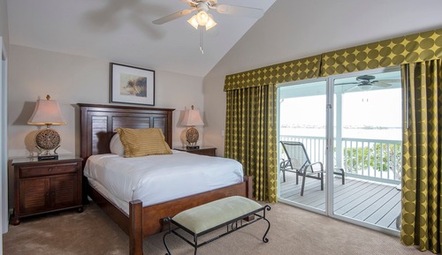 3 Bedroom Premium Home with Pool