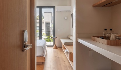 Comfort Room
