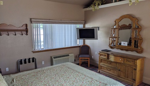 Premium Single Room