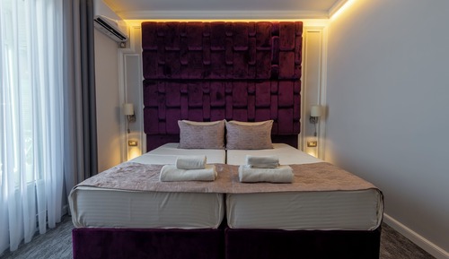 Economy Triple Room