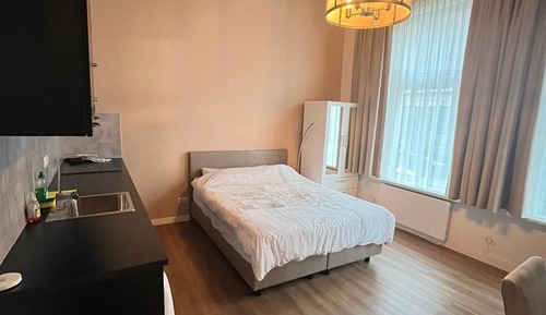 City Studio apartment 10