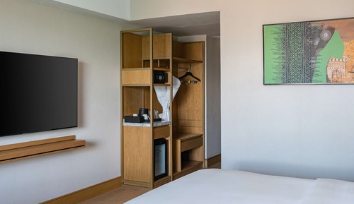 Room, 2 Twin Beds (Club Access)