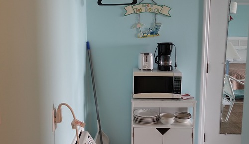 Rm #204 Standard 2 Double Beds Pets Yes