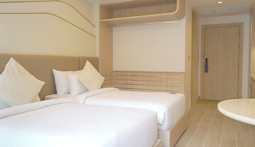 Superior Room (Plus)