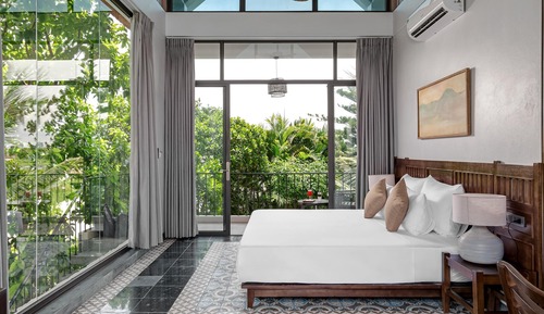 Executive King Room