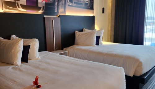 Grand Comfort 2 Queen Beds
