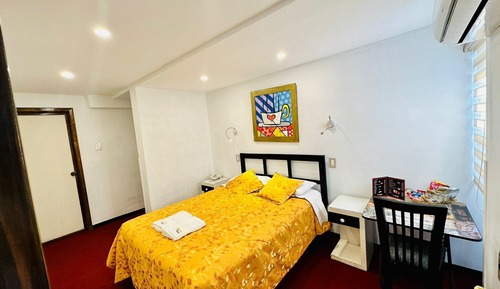 Honeymoon Room