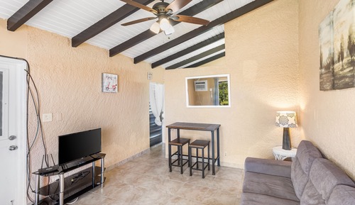 Condo, 1 Bedroom