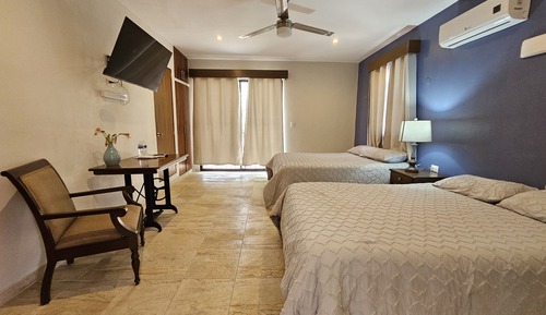Premium Quadruple Room