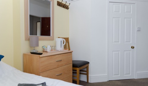 Classic Single Room
