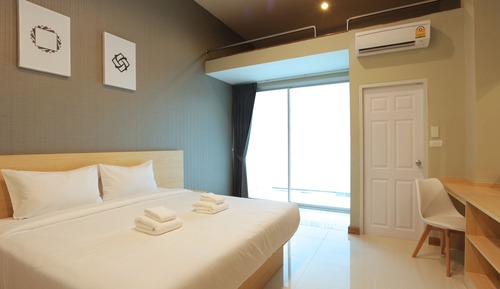Deluxe Premier Room