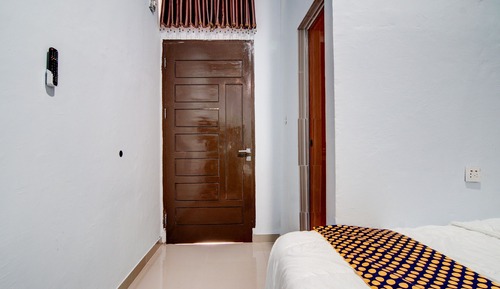 Basic Double Room