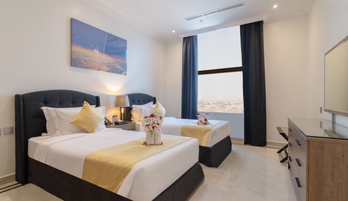 Deluxe Suite