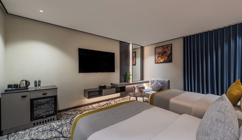 Large Twin Room
