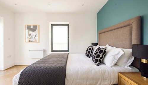 One Bedroom Apartment