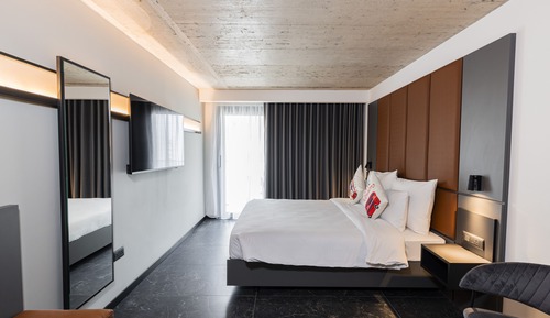 Deluxe Double Room, Balcony, City View