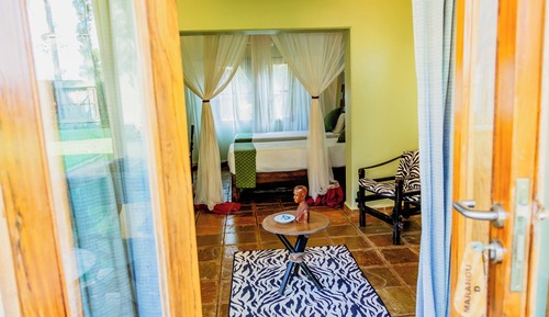 Traditional Suite (Double with extra bed)