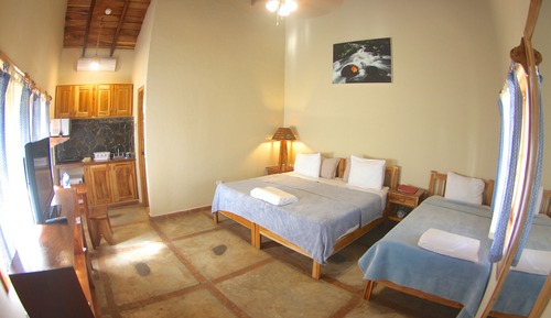 Deluxe Room (Triple)
