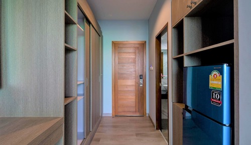 Superior Room - King Bed